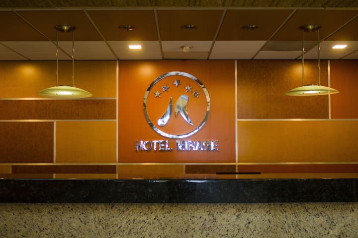 Hotel Mirage