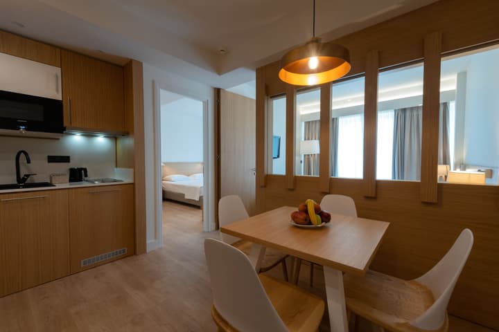 Pharae Palace Hotel