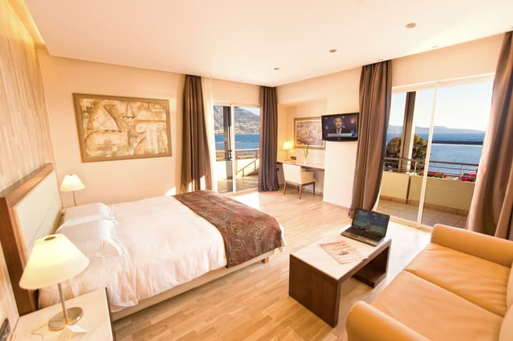 Pharae Palace Hotel