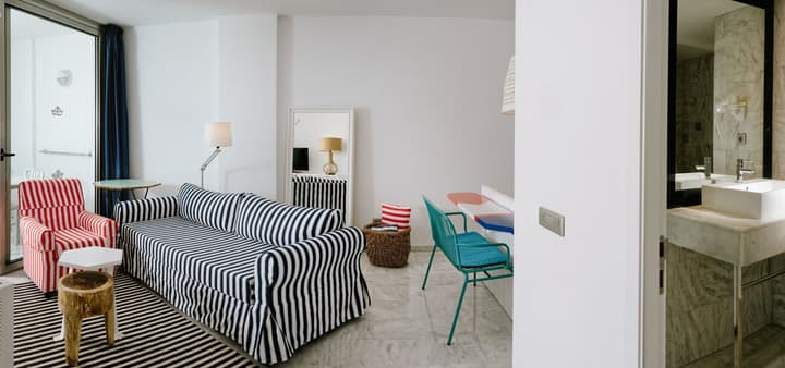Marina Suites