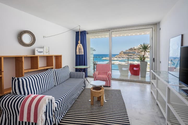 Marina Suites
