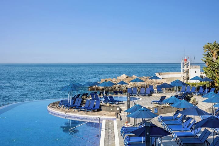 Marina Suites