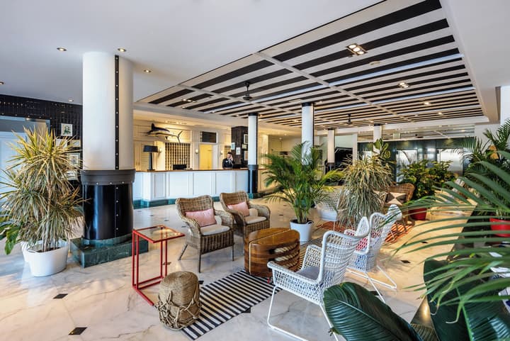 Marina Suites