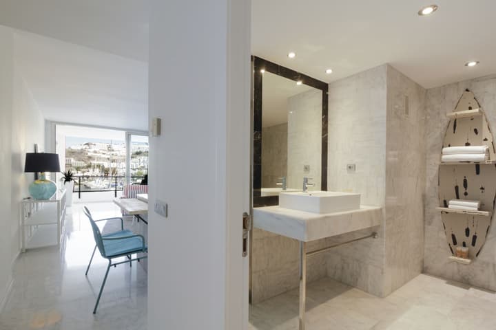 Marina Suites