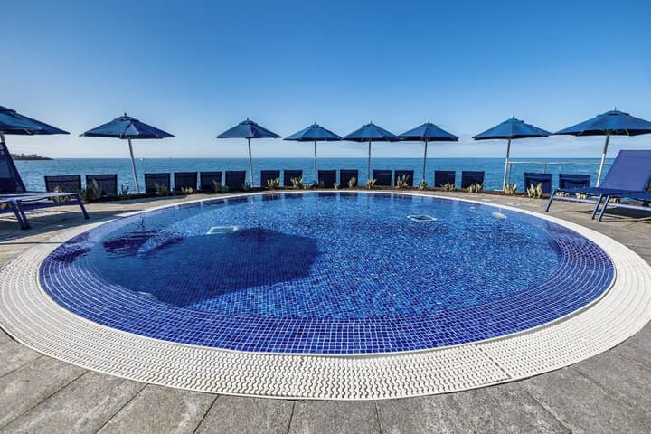 Marina Suites