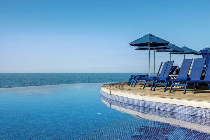 Marina Suites