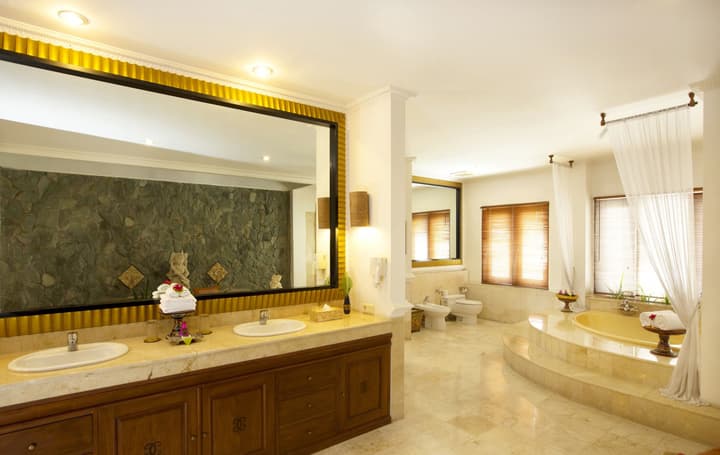 The Mansion Resort Hotel & Spa