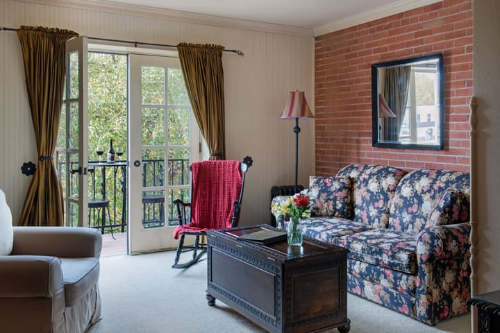Chamberlin Inn Cody