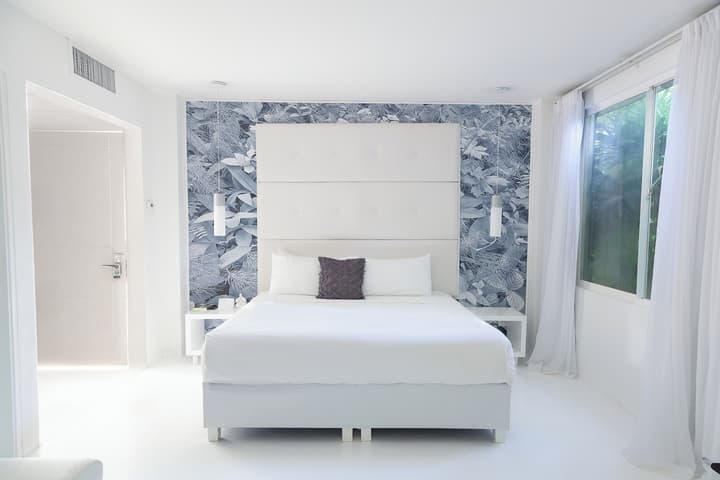 Le Cameleon Hotel