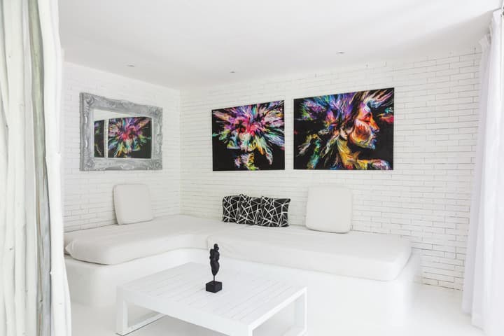 Le Cameleon Hotel