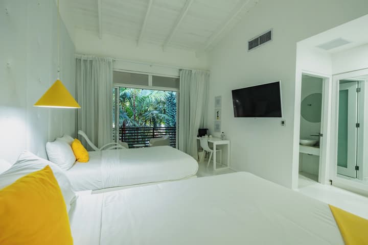 Le Cameleon Hotel