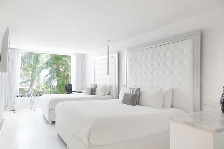 Le Cameleon Hotel
