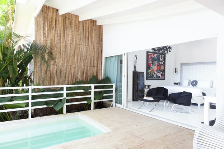 Le Cameleon Hotel