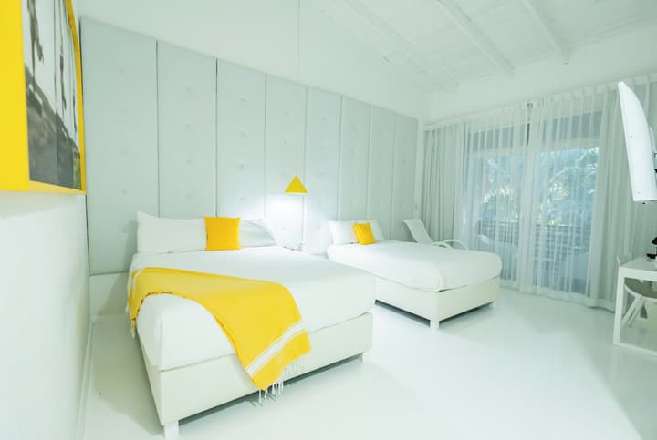 Le Cameleon Hotel