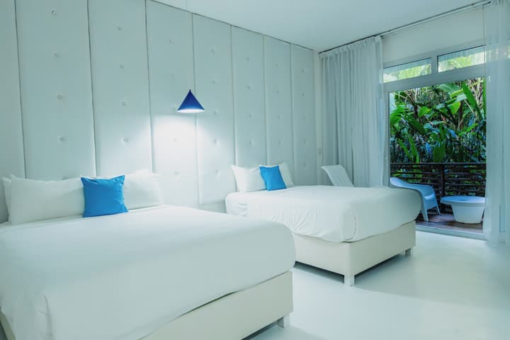 Le Cameleon Hotel
