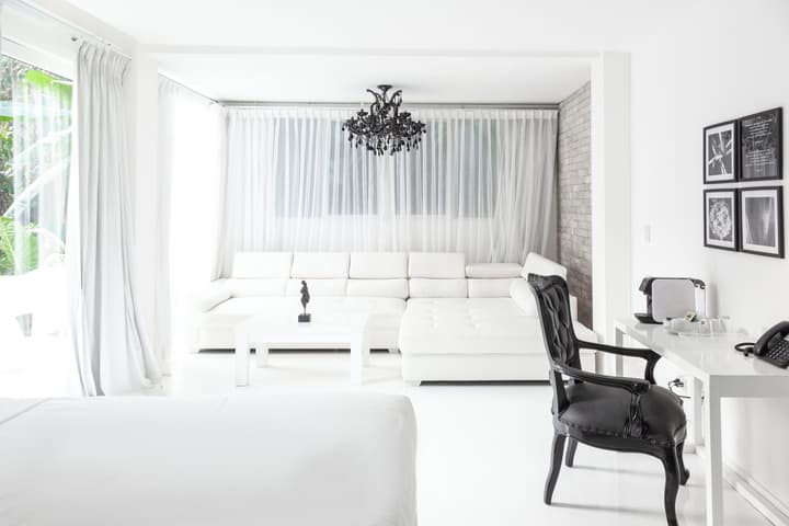 Le Cameleon Hotel