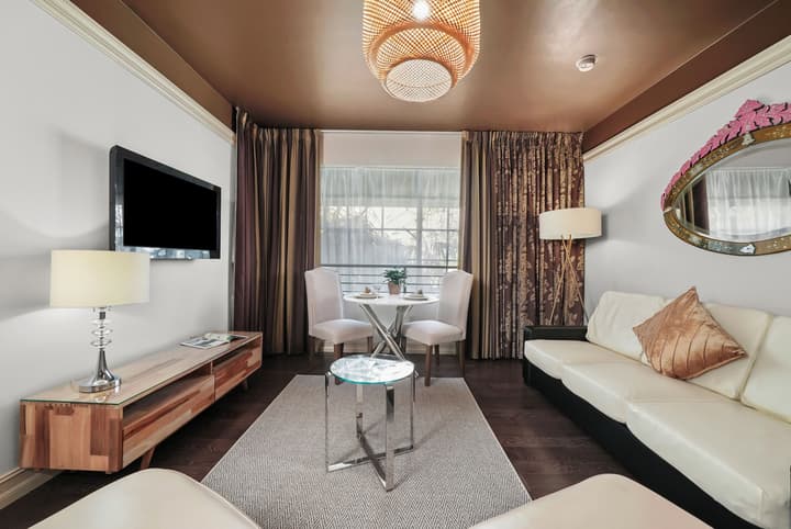 Riviera Hotel South Beach