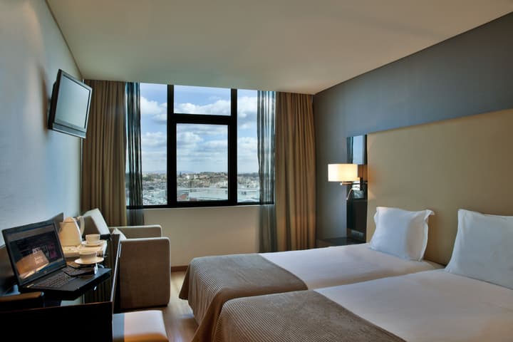 TURIM Alameda Hotel
