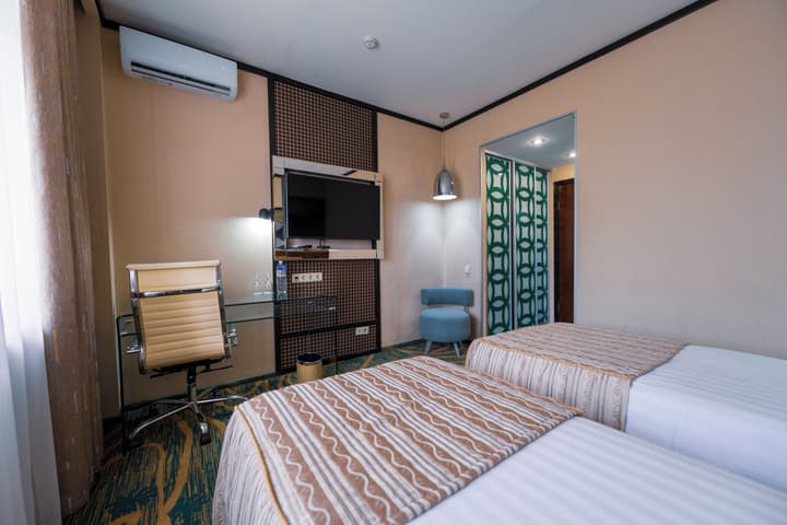 Hotel Kazzhol Almaty