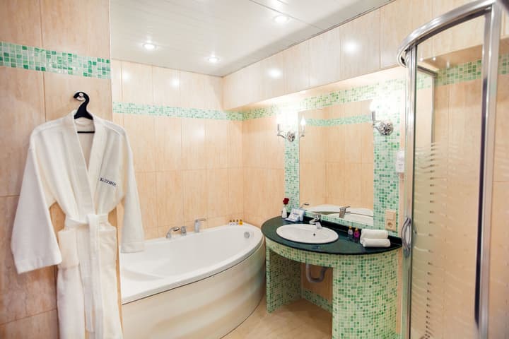 Hotel Kazzhol Almaty