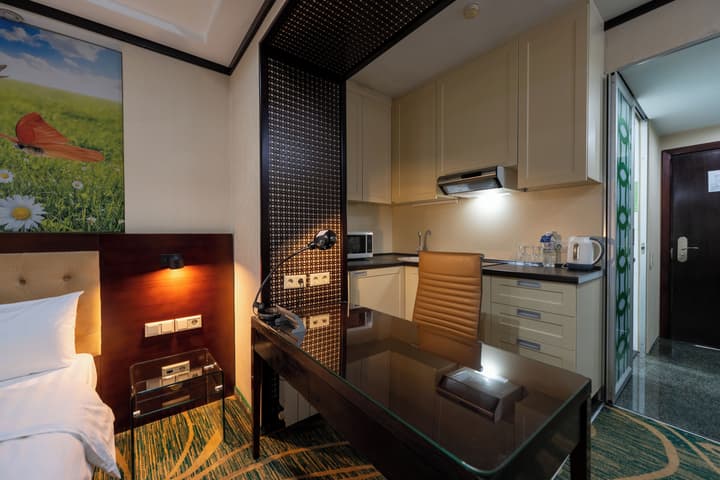 Hotel Kazzhol Almaty