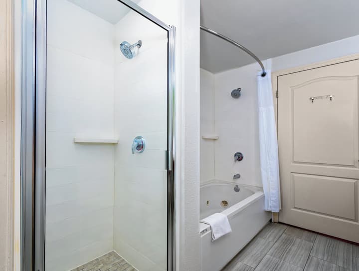 Holiday Inn Express & Suites, International Drive by IHG