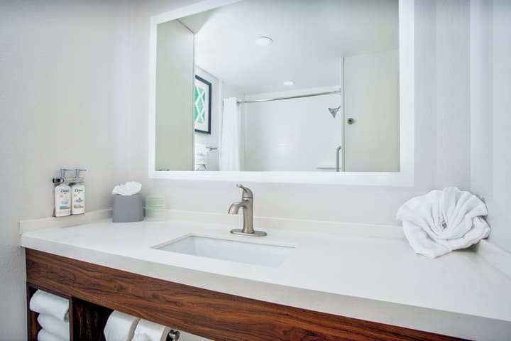 Holiday Inn Express & Suites, International Drive by IHG