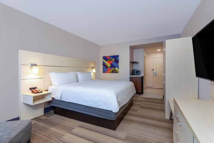 Holiday Inn Express & Suites, International Drive by IHG