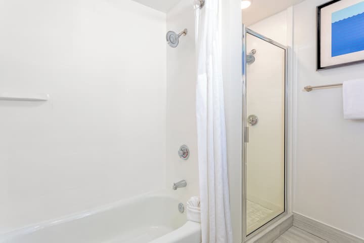 Holiday Inn Express & Suites, International Drive by IHG