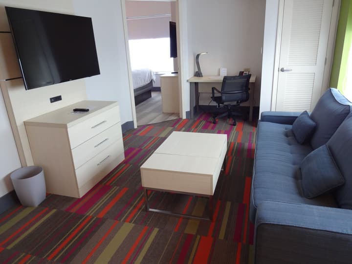 Holiday Inn Express & Suites, International Drive by IHG
