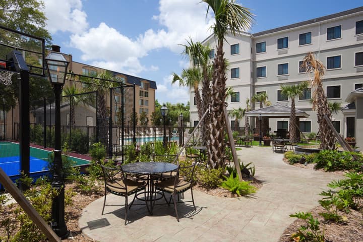 Staybridge Suites Lafayette by IHG