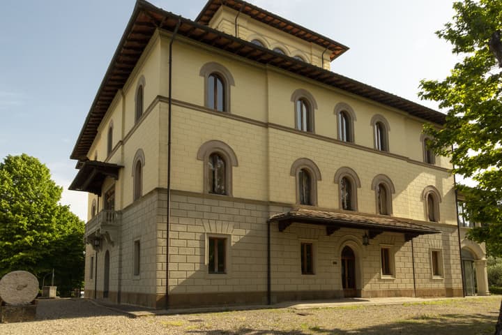 Villa Montarioso