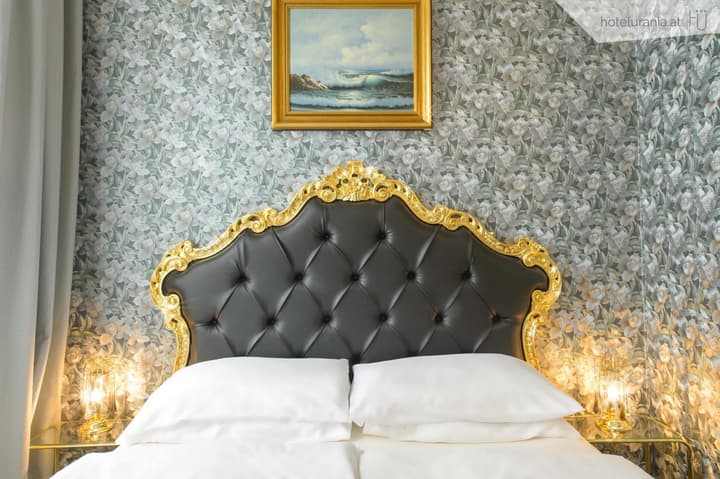 Hotel Urania