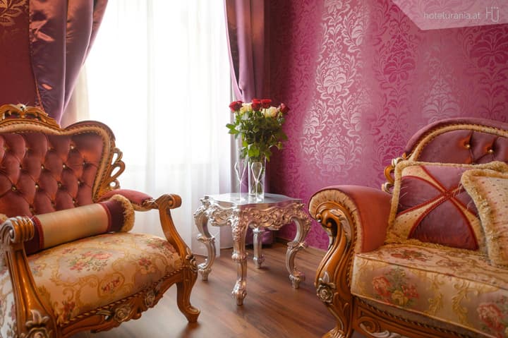 Hotel Urania