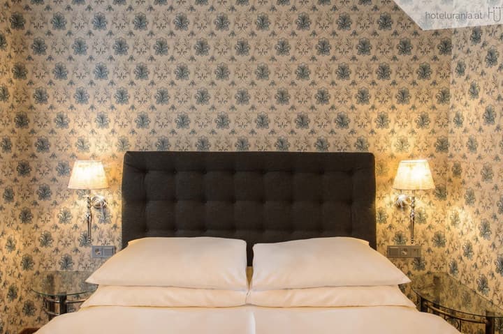 Hotel Urania