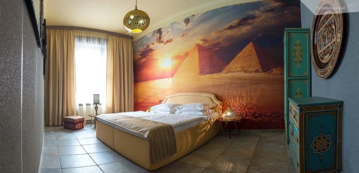 Hotel Urania