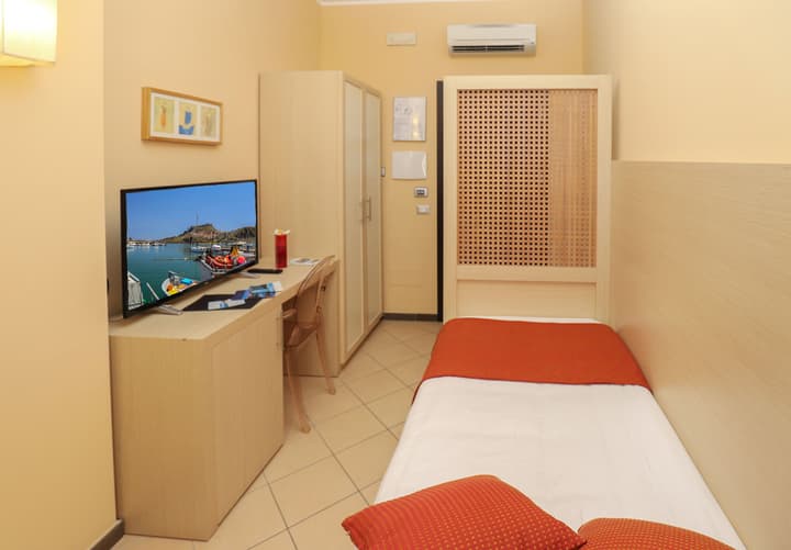 Janus Hotel