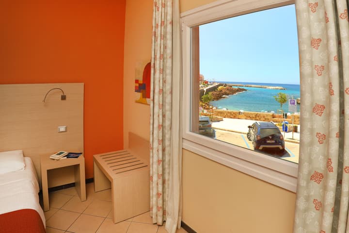Janus Hotel