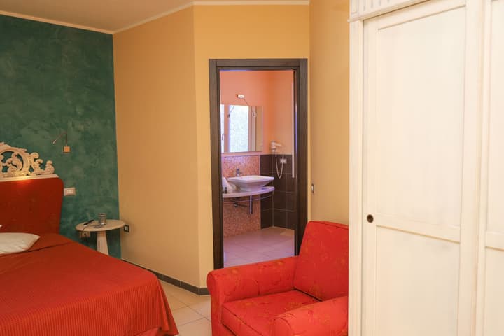 Janus Hotel