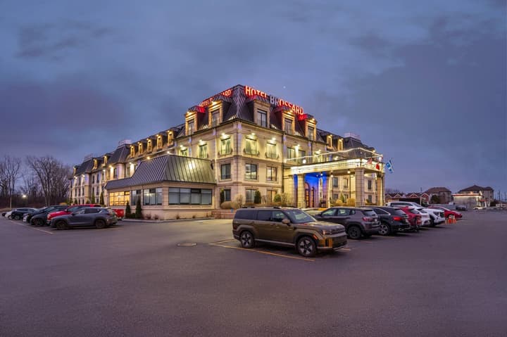 Hotel Brossard, an Ascend Collection Hotel