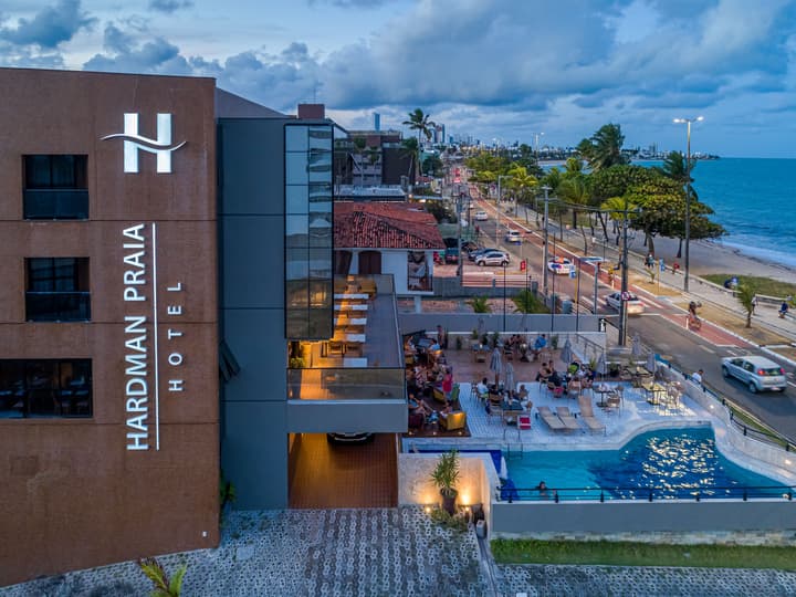 Hardman Praia Hotel