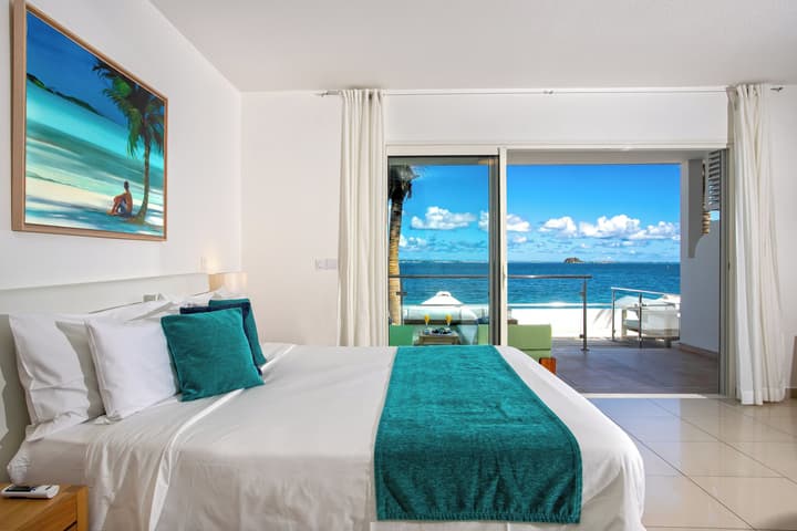 Bleu Emeraude Hotel