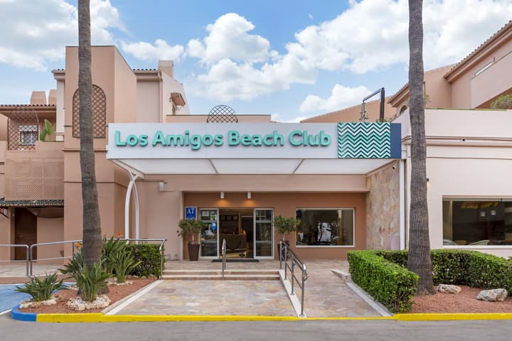 Los Amigos Beach Club