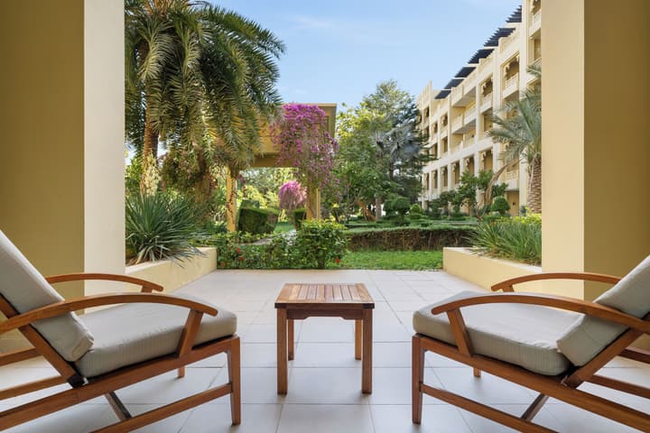 Grand Hyatt Doha Hotel and Villas