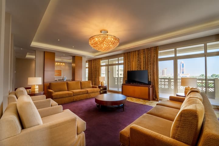 Grand Hyatt Doha Hotel and Villas