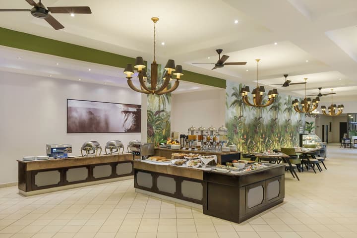 Protea Hotel by Marriott Livingstone