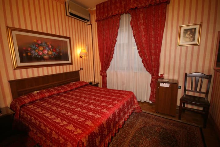 Hotel Italia