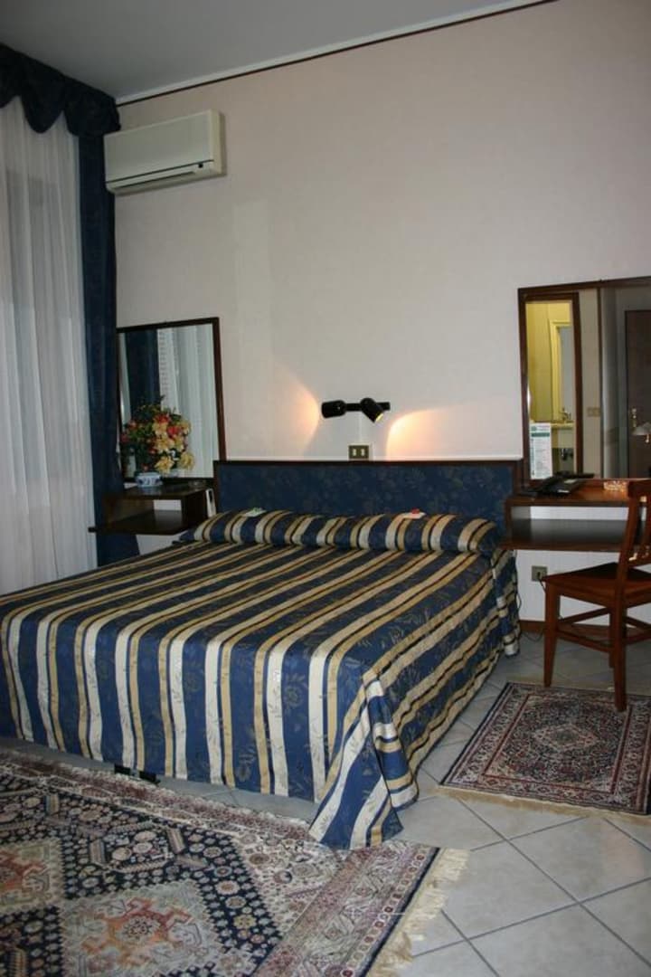 Hotel Italia