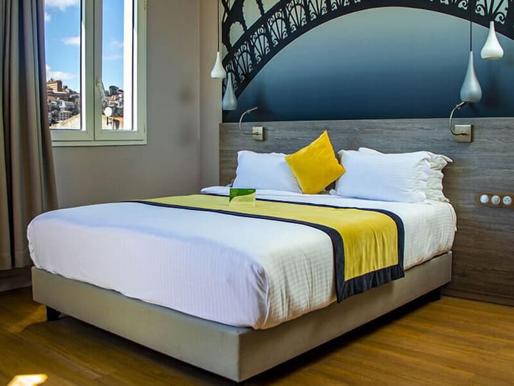 Le Louvre Hôtel & Spa