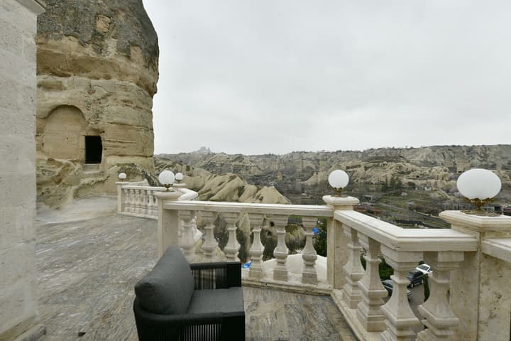 Sacred Mansion